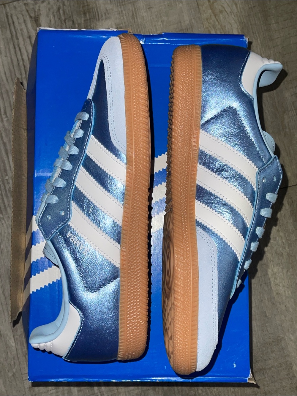 Adidas NWT NEW Samba OG J Metallic Light Blue & White Womens Sneakers size 7 - Picture 4 of 16